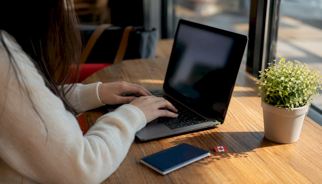 Work Permit Extension in Canada: Keep Working Legally